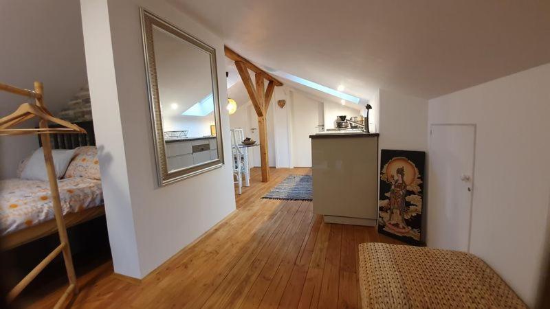 Eva's Apartment *
